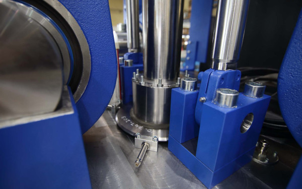 Einzigartige hydraulische Presse